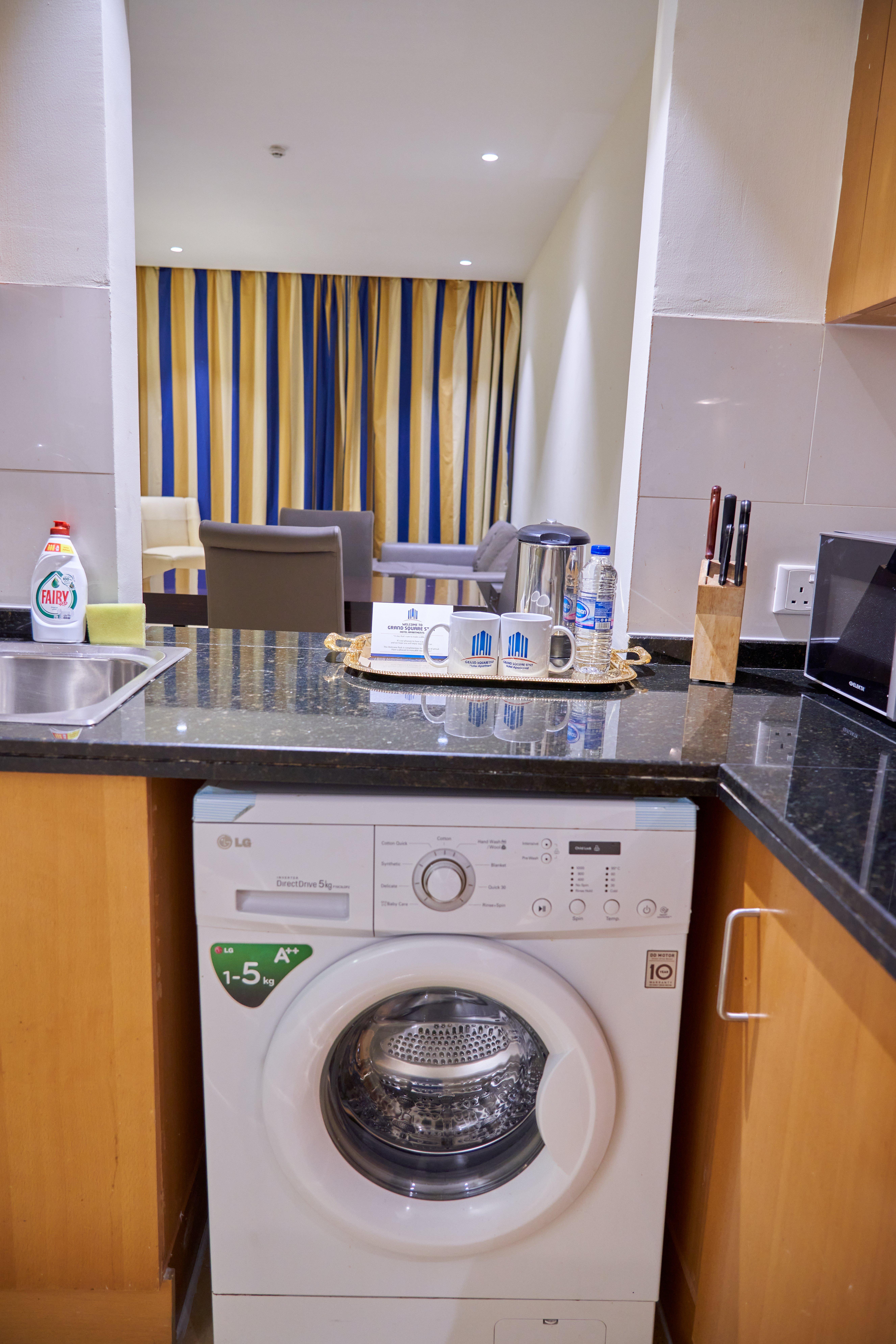 City Stay Hotel Apartment Dubai Exteriör bild